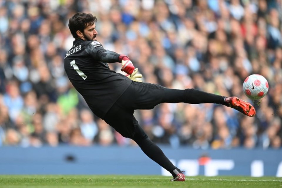 Alisson Becker